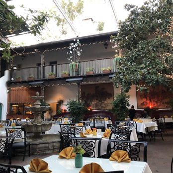 El Paseo Restaurant - Courtyard - Mexican Near Me - Santa Barbara, California El Paseo Restaurant - Courtyard - Mexican Near Me - Santa Barbara, California