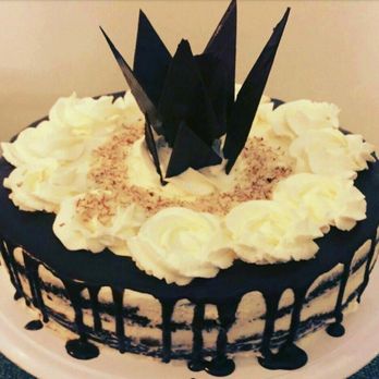 Fido Dido Cakes - Chocolate cake - Cupcakes Near Me