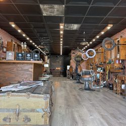 The Tonsorium Mens Grooming Lounge By Juliet - The shop.