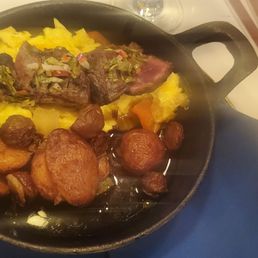 Steak & Eggs w Homefries Steak & Eggs w Homefries