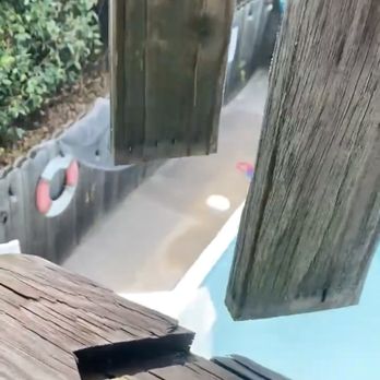 Twiddy - Unattached spindles at hot tub - Vacation Rentals Near Me - Duck, North Carolina Twiddy - Unattached spindles at hot tub - Vacation Rentals Near Me - Duck, North Carolina