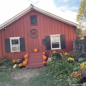 Hacklebarney Farm Cider Mill - Attraction Farms Near Me - Chester, New Jersey Hacklebarney Farm Cider Mill - Attraction Farms Near Me - Chester, New Jersey