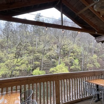 Hall's On the River - Southern Near Me - Winchester, Kentucky