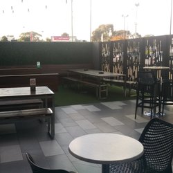 Roxburgh Park Hotel - Beer Garden