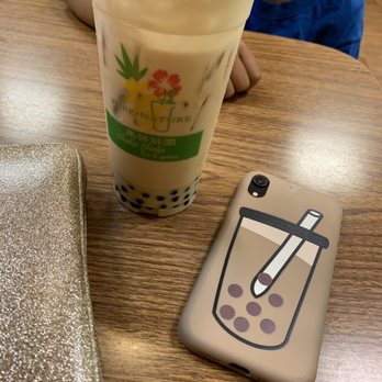 Shaka Shaka Tea Express - XL black tea cappuccino. Hubby really likes this! - Desserts Near Me - Honolulu, Hawaii Shaka Shaka Tea Express - XL black tea cappuccino. Hubby really likes this! - Desserts Near Me - Honolulu, Hawaii