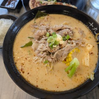 19 GOLD - House special, with beef, super rich broth - Taiwanese Near Me - Seattle, Washington 19 GOLD - House special, with beef, super rich broth - Taiwanese Near Me - Seattle, Washington