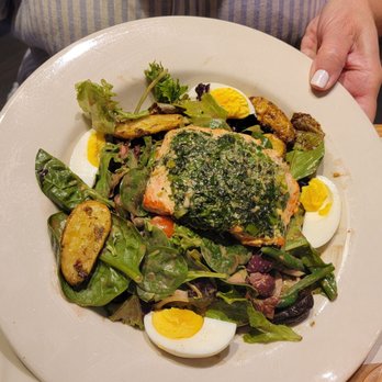 Bazille at Nordstrom - Nicoise Salad - New American Near Me - Coral Gables, Florida