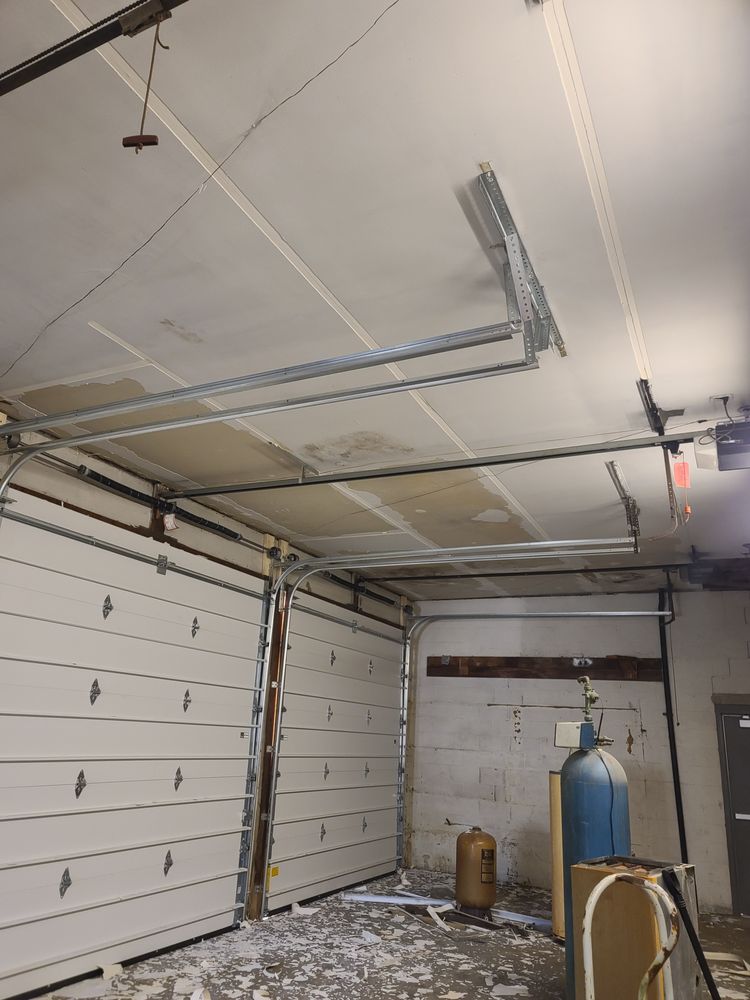 Slide of G & N Painting and Construction