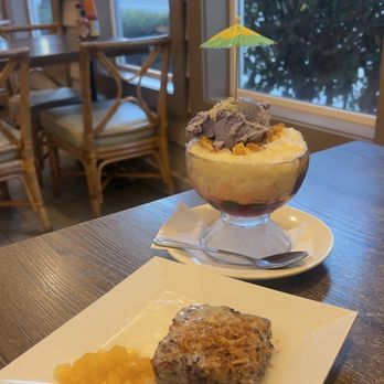 Max's Restaurant - Glendale - Mango Sticky Rice - Filipino Near Me - Glendale, California