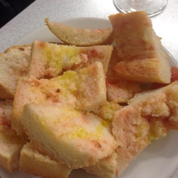 La Gamba - Pan con tomate - Tapas Bars Near Me - Barcelona, B