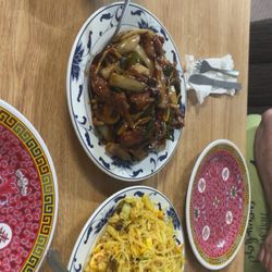 Hamigua's Asian Fusion - Singapore noodles &  Mongolian beef