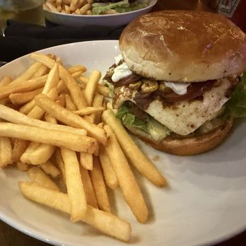 Go Burger El Garaje - Campesina & Fries - Burgers Near Me - Hallandale, Florida