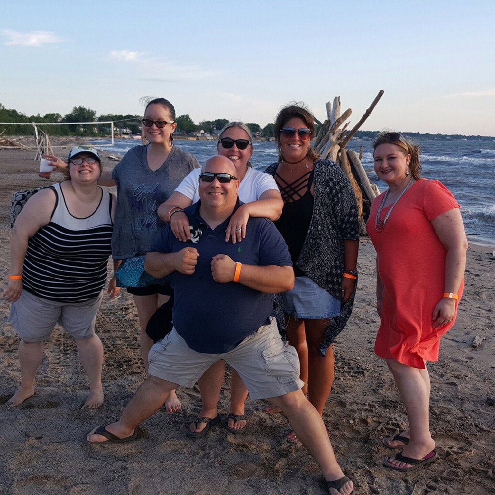 Solé Sandbar - Tiki Bars Near Me - Blasdell, New York