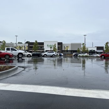 Publix - September 9, 2022 - Grocery Near Me - Moncks Corner, South Carolina Publix - September 9, 2022 - Grocery Near Me - Moncks Corner, South Carolina