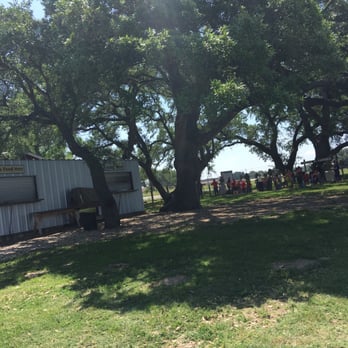 Devine Acres Farm - Amusement Parks Near Me - Devine, Texas Devine Acres Farm - Amusement Parks Near Me - Devine, Texas