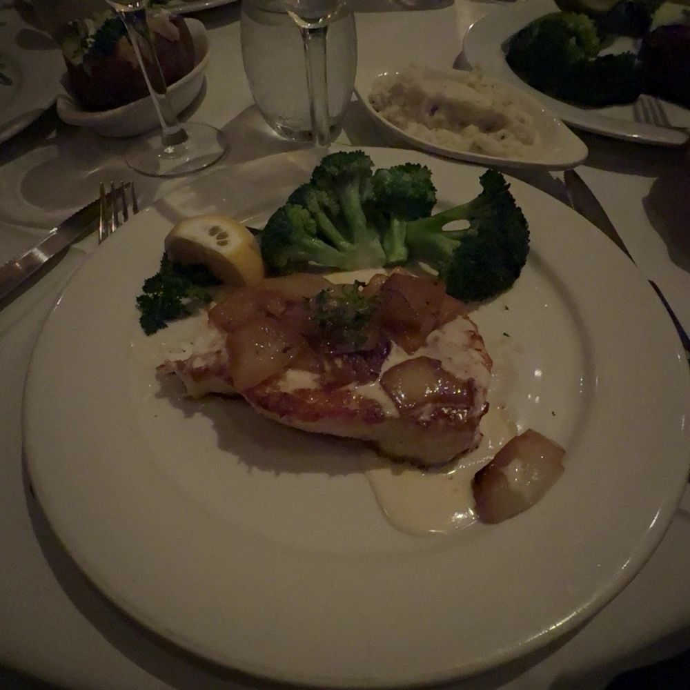 Dal Rae Restaurant - Steakhouses Near Me - Pico Rivera, California Dal Rae Restaurant - Steakhouses Near Me - Pico Rivera, California
