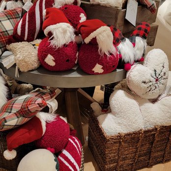 Pottery Barn - Furniture Stores Near Me - Houston, Texas