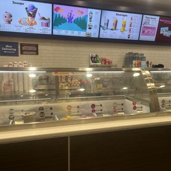 Baskin-Robbins - Indoor - Ice Cream & Frozen Yogurt Near Me - Tukwila, Washington