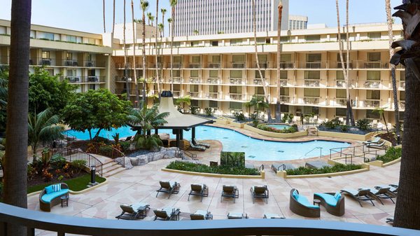 Marriott M Club Lounge by null