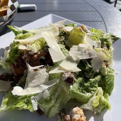 Giovanna's On The Lake - Absolutely delicious Cesar salad