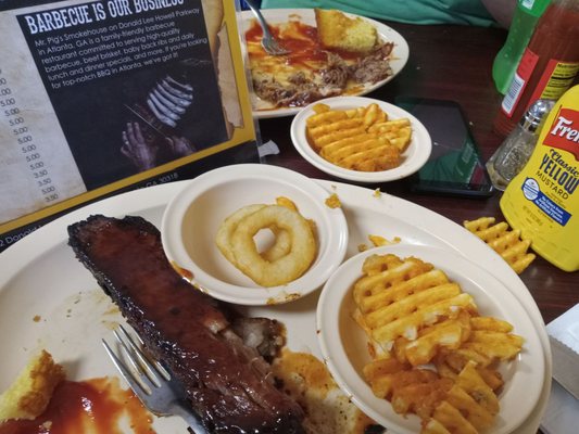 Mr. Pig's Smokehouse by null