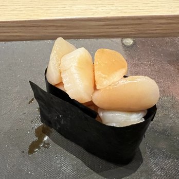 Nakaji - Scallops - Sushi Bars Near Me - New York, New York