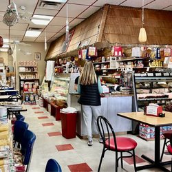 D'aleo Italian Deli - December 23, 2022