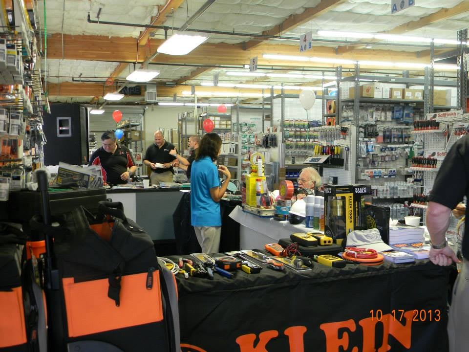 ORVAC ELECTRONICS CLOSED 27 Photos & 19 Reviews 1120 Shamrock Ave