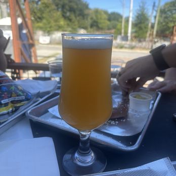Arches Brewing - Breweries Near Me - East Point, Georgia