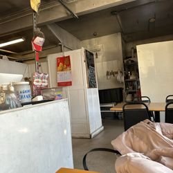 Pho Hoa Grill - Inside the mini restaurant