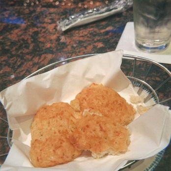 Red Lobster - Cheddar Bay Biscuits - Seafood Near Me - Decatur, Georgia