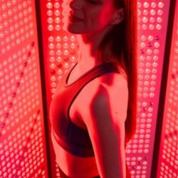 Beach Bums Tanning Salon - Each session gives you all 7 spectrums of light healing inside and out.