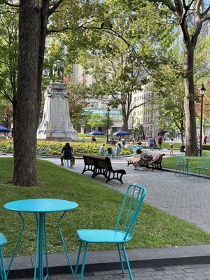 Dorchester Square by null