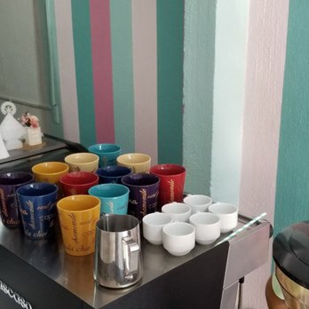 Chocolamour - Patisserie/Cake Shop Near Me - La Peñita de Jaltemba, NAY