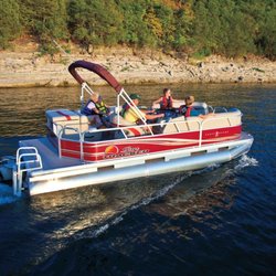 Franzwa's Marine - SunTracker boats ~ Perfect for the Family