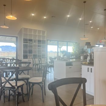 Olive's Vineyard Café - Inside seating - Cafes Near Me - Willcox, Arizona