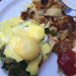 Florentine Eggs Benedict Florentine Eggs Benedict
