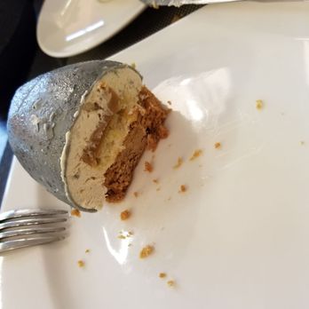 Un Dimanche à Paris - The "Rock" pastry - Desserts Near Me - Paris, 75 Un Dimanche à Paris - The "Rock" pastry - Desserts Near Me - Paris, 75