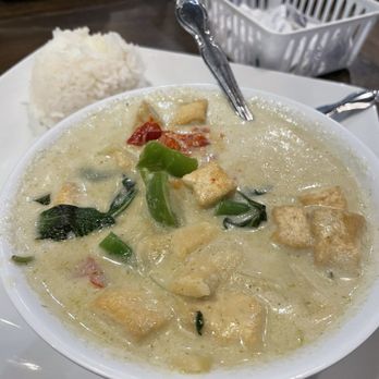Thai Bistro - Green curry with tofu ~ the best! - Thai Near Me - Lawton, Oklahoma