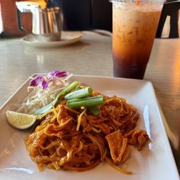 Pad Thai and Thai tea