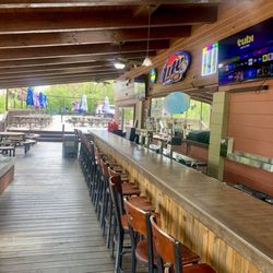 Chain O Lakes Bar & Grill - Amazing outdoor bar and patio