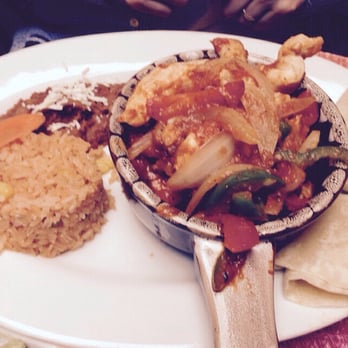 Casa Romero - Fajitas (tasty sauce but not quite as good as the enchiladas) - Mexican Near Me - Boston, Massachusetts Casa Romero - Fajitas (tasty sauce but not quite as good as the enchiladas) - Mexican Near Me - Boston, Massachusetts