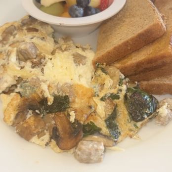 Emle's Restaurant - Egg whites with mushroom onion spinach and turkey sausage. Cite a fool and wheat bread cars and also avocado. Soo good!! - American Near Me - Northridge, California