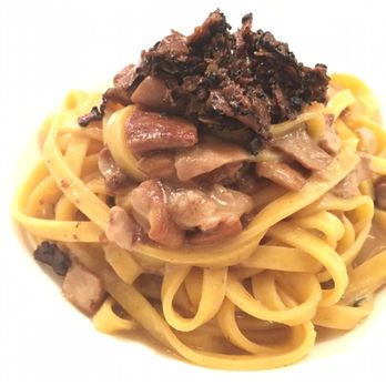 Life - Pasta with mushrooms - Italian Near Me - Rome, RM