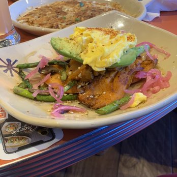 Snooze, an A.M. Eatery - Sweet Potato Veggie Smash up - Breakfast & Brunch Near Me - Addison, Texas
