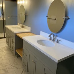 Vanity area - all completely new!
