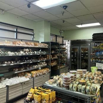 Luisa & Son - Bakeries Near Me - Artesia, California