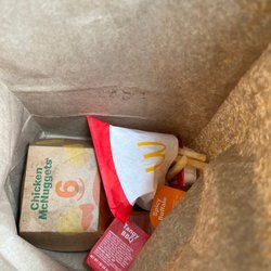 Wrong amount of nuggets wrong sauces Soggy fries