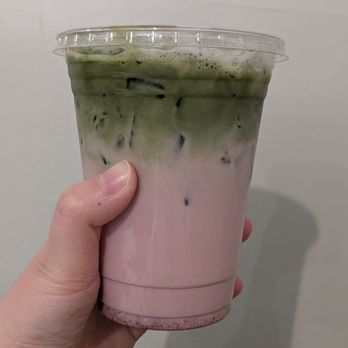 Bōm Dough - Strawberry matcha 16 oz - Breakfast & Brunch Near Me - Cambridge, Massachusetts Bōm Dough - Strawberry matcha 16 oz - Breakfast & Brunch Near Me - Cambridge, Massachusetts