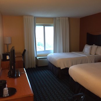 Fairfield by Marriott Inn & Suites Omaha Downtown - Hotels Near Me - Omaha, Nebraska